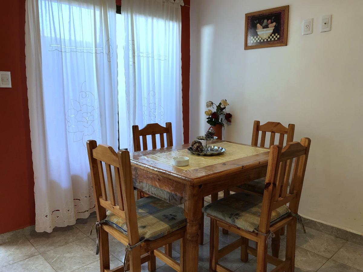 Apart Flavia Carhue Bagian luar foto